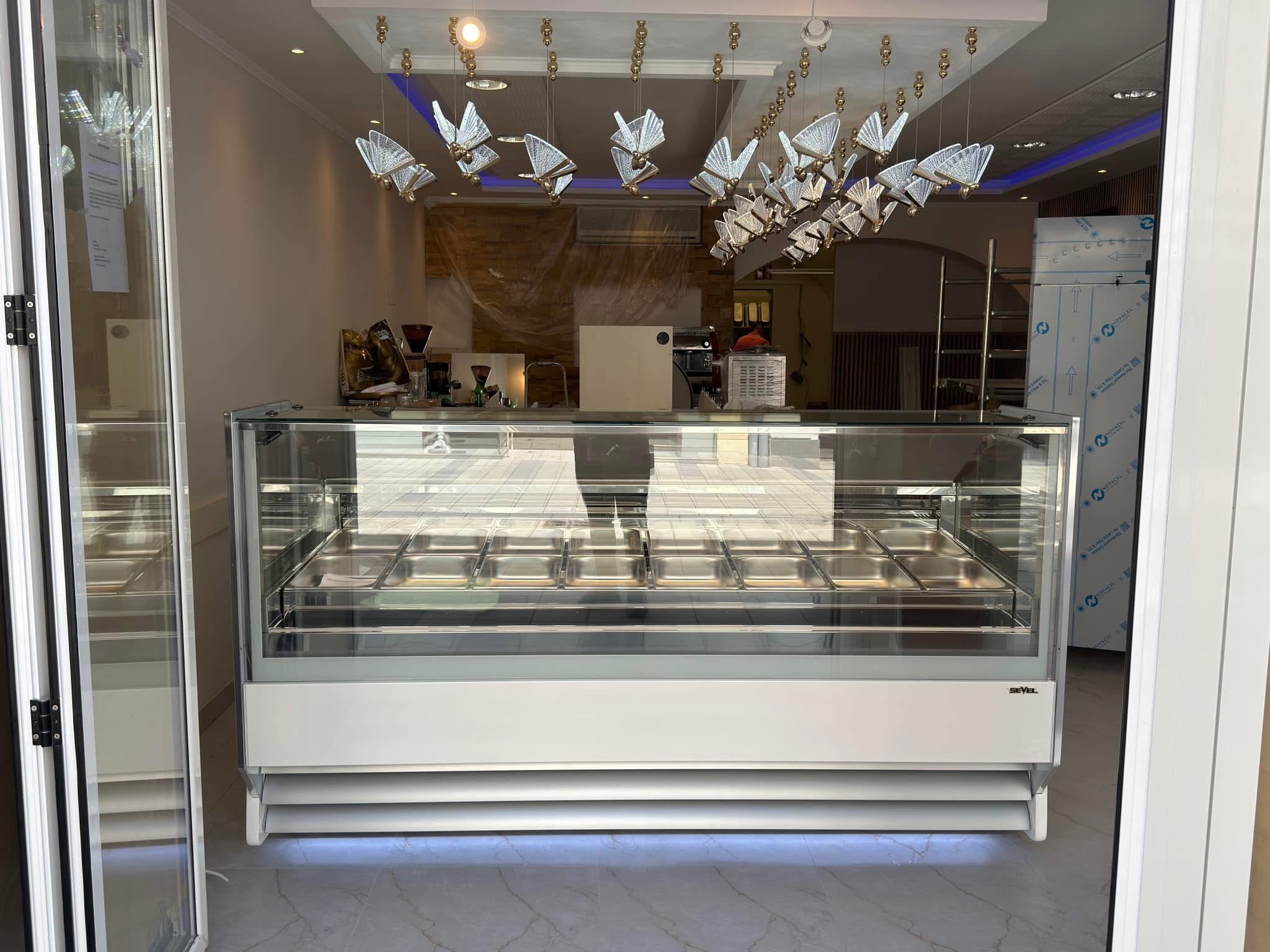 Showcase installation in Wiener Neustadt, Austria